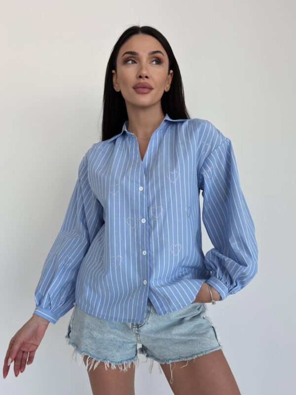 heart pattern striped shirt