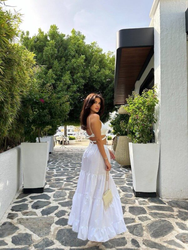 Ruffle Detailed Side Slit Maxi Skirt