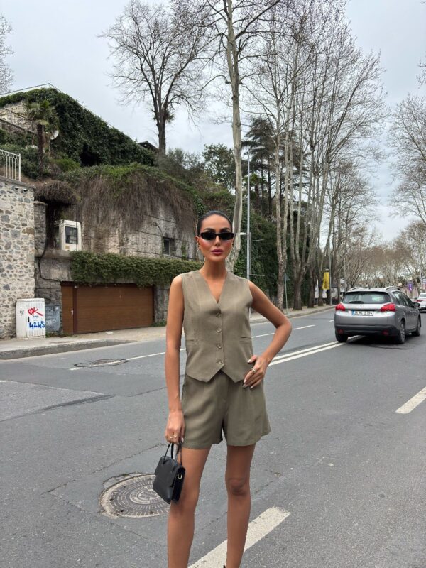 Short And Vest Premium Set