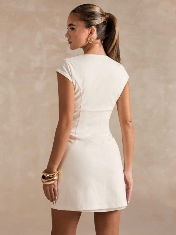 Minimalist Short Sleeve Casual Dress