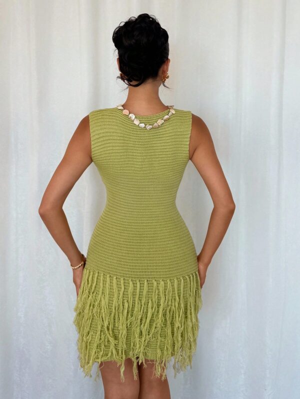 Neck Fringed Knit Texture Sleeveless Fitted Waist Curve Sweater Dress