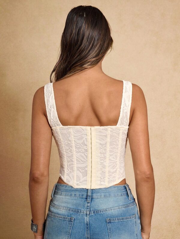 Fashionable & Elegant Lace Underwire Camisole Top