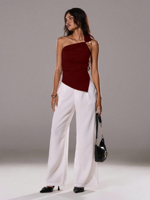 Elegant Oblique Shoulder Hem Top
