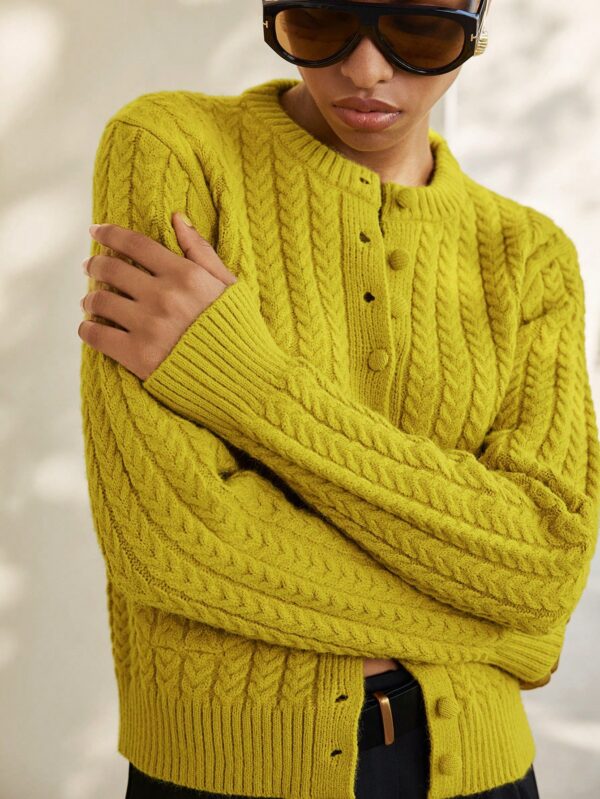 Knit Long Sleeve Round Neck Minimalist Cardigan