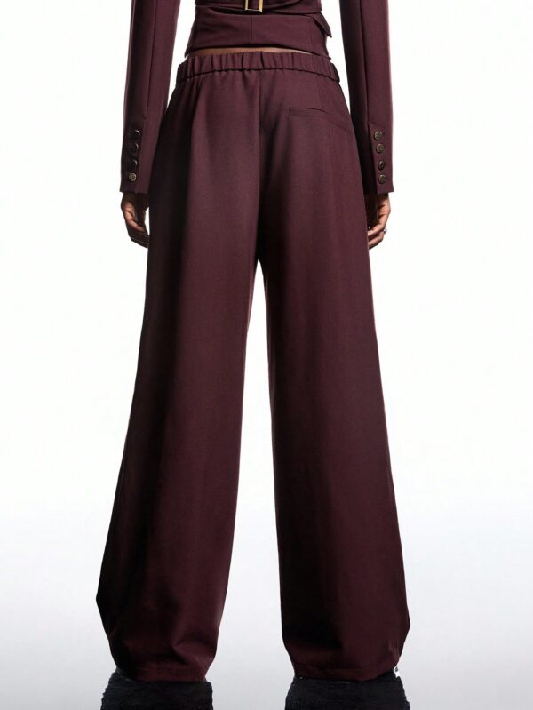Minimalist Burgundy Suit Pant