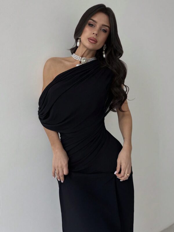 Asymmetrical Shoulder Short Sleeve Waist Knit Dress