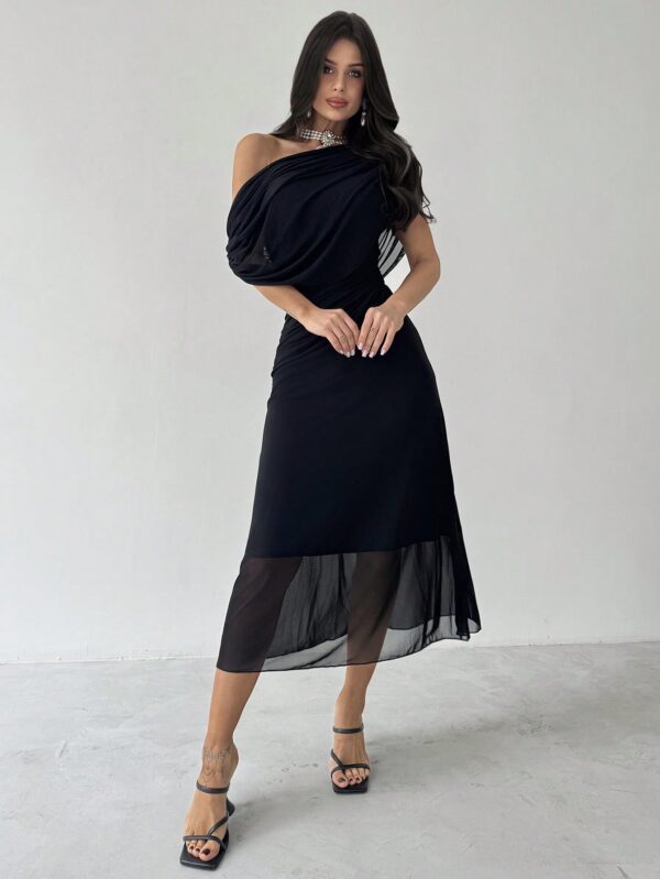 Asymmetrical Shoulder Short Sleeve Waist Knit Dress