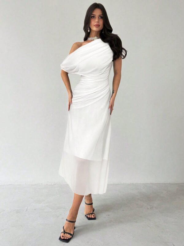 Asymmetrical Shoulder Short Sleeve Waist Knit Dress