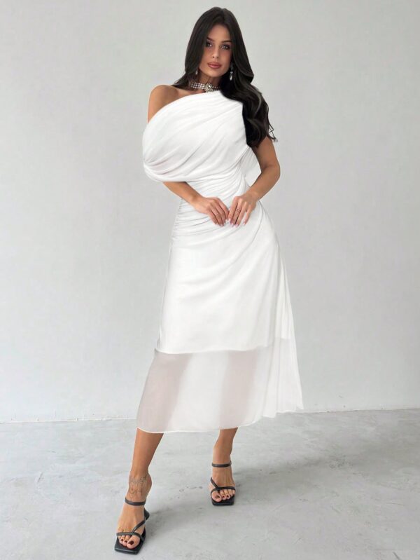 Asymmetrical Shoulder Short Sleeve Waist Knit Dress