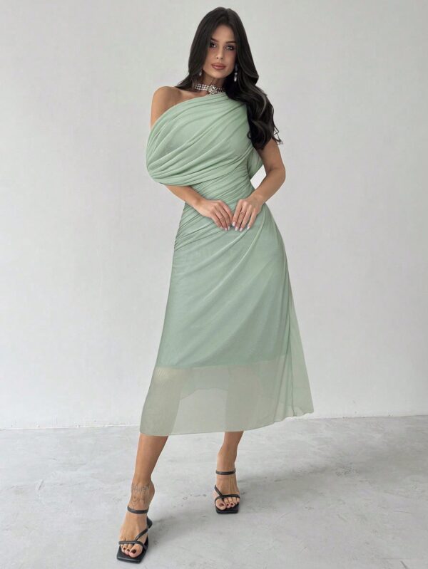 Asymmetrical Shoulder Short Sleeve Waist Knit Dress