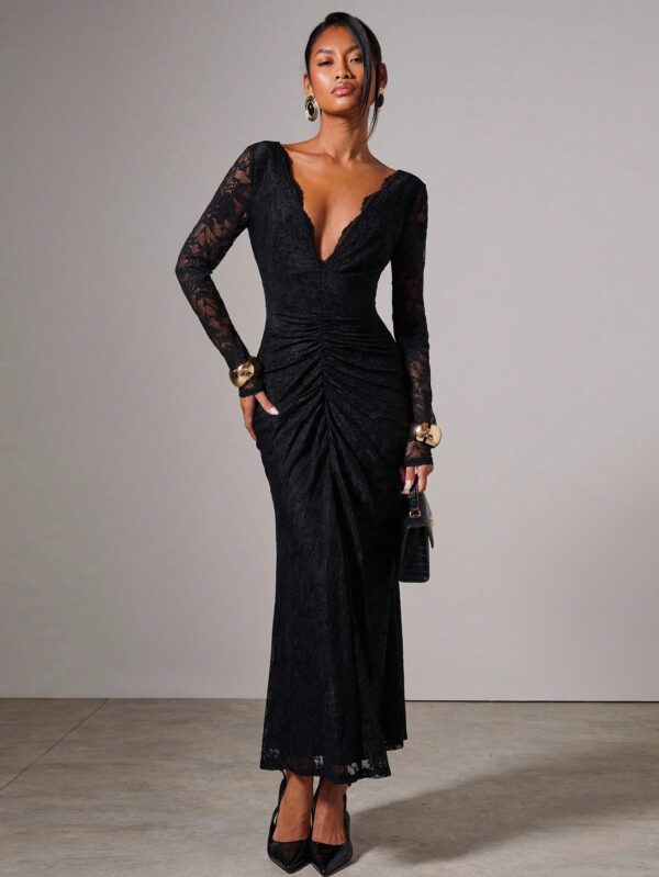 Elegant Lace Ruched Dress