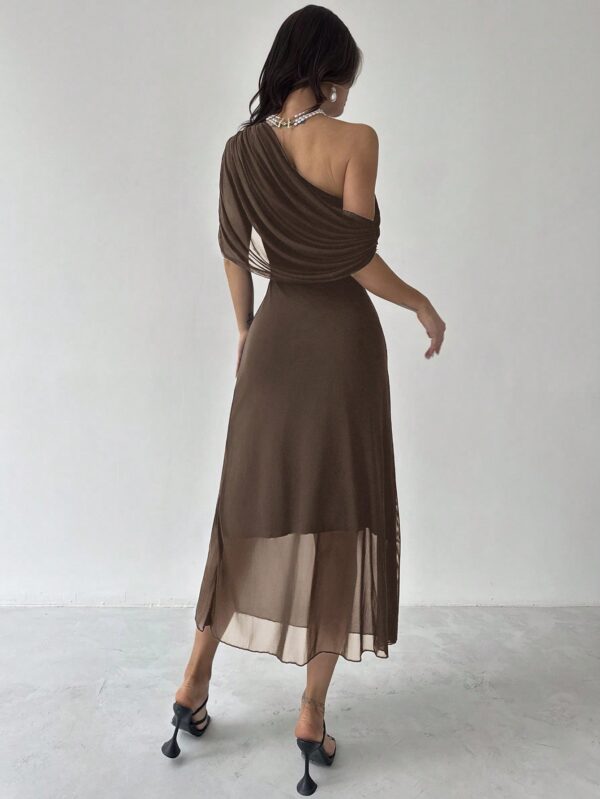 Asymmetrical Shoulder Short Sleeve Waist Knit Dress