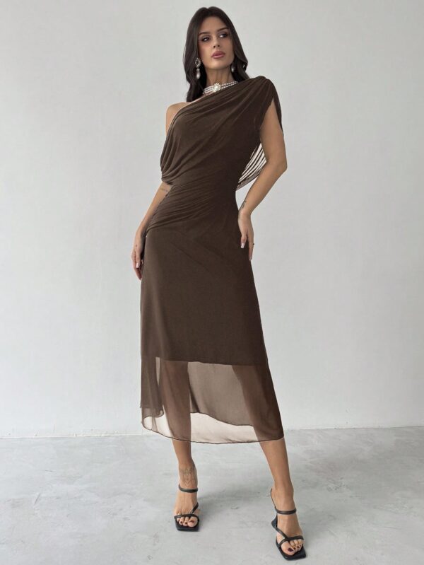 Asymmetrical Shoulder Short Sleeve Waist Knit Dress