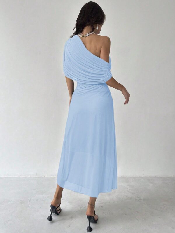 Asymmetrical Shoulder Short Sleeve Waist Knit Dress