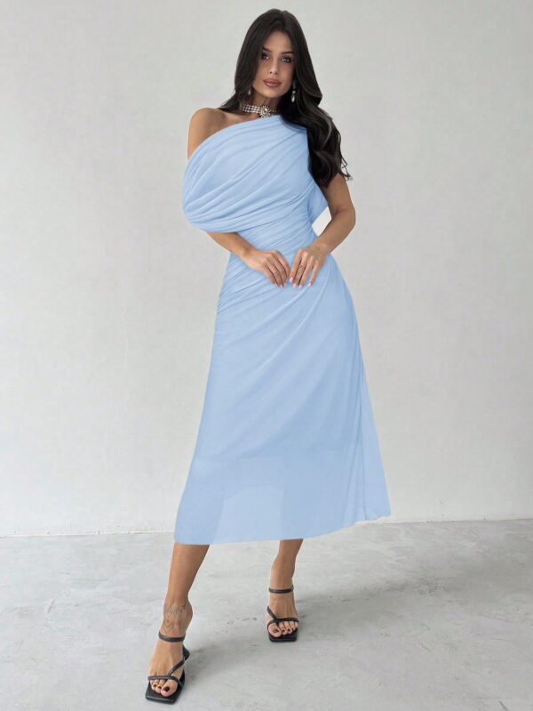 Asymmetrical Shoulder Short Sleeve Waist Knit Dress