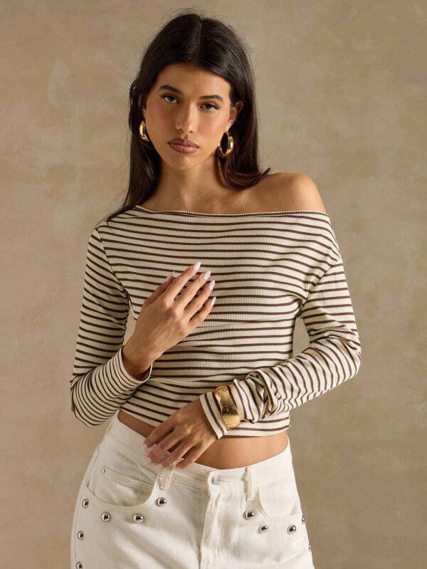 Contrast Stripe Oblique Shoulder Long Sleeve T-Shirt
