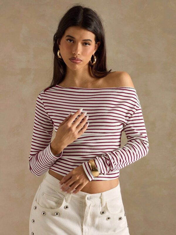 Contrast Stripe Oblique Shoulder Long Sleeve T-Shirt