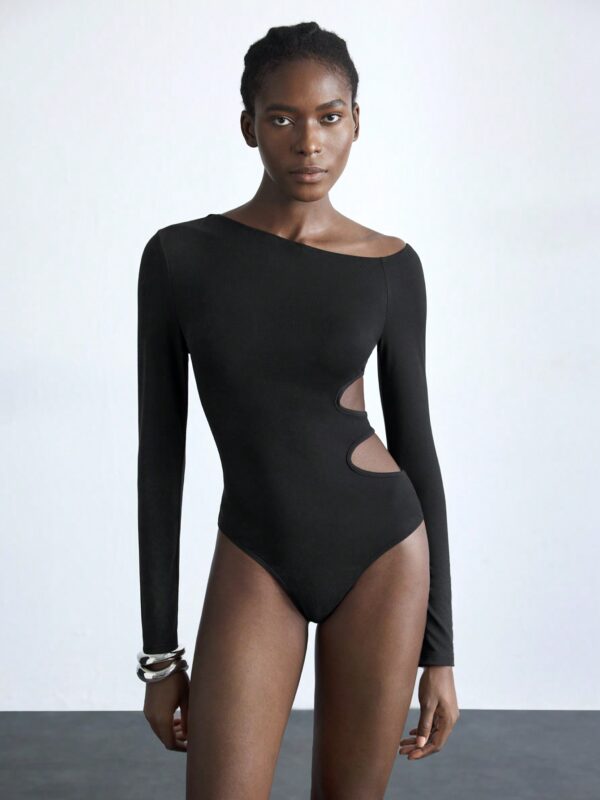 Asymmetric Shoulder Design Waist Hollow Out Bodysuit