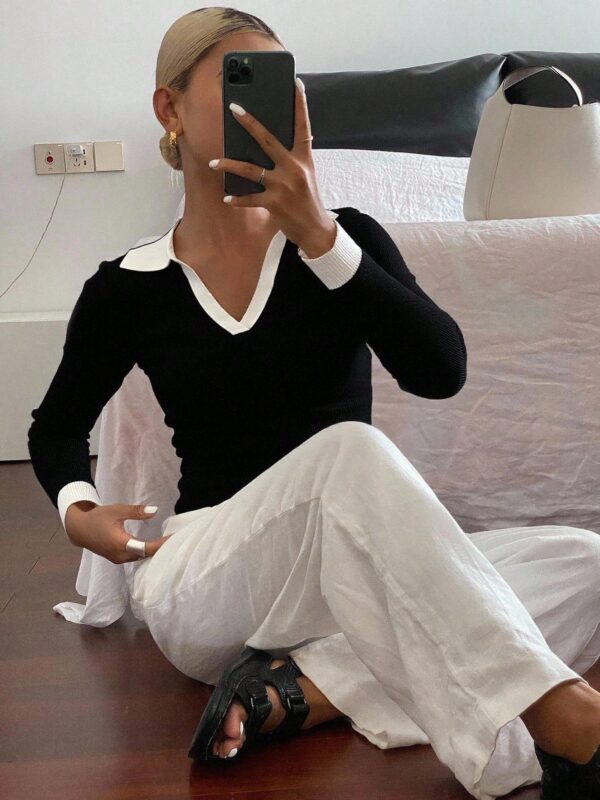 Color Block Collar Slim Fit Sweater